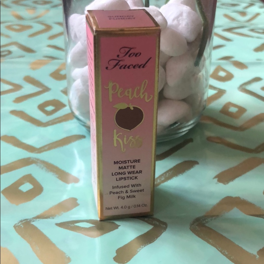 Too Faced Peach KISS lipstick in Sunday Funday
